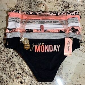 NWT JUICY COUTURE 7PACK PANTIES